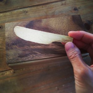 木製バターナイフ