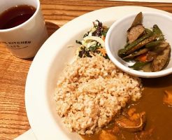 コスメキッチンのカレー